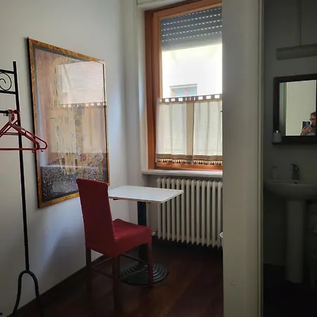 Bondi Bed & Breakfast *